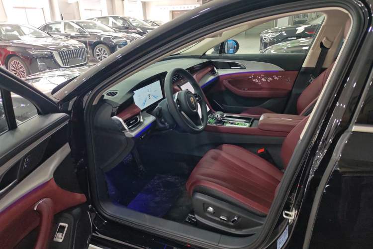 Used Hongqi H5 PHEV 2025 170 Super Hybrid Version
