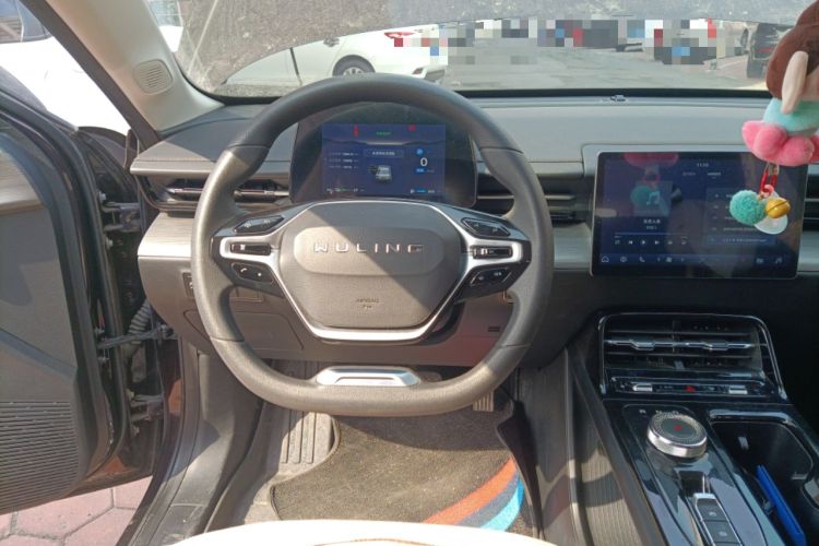 Used Wuling Xingguang 2024 Co-creation Edition 150 Standard Model