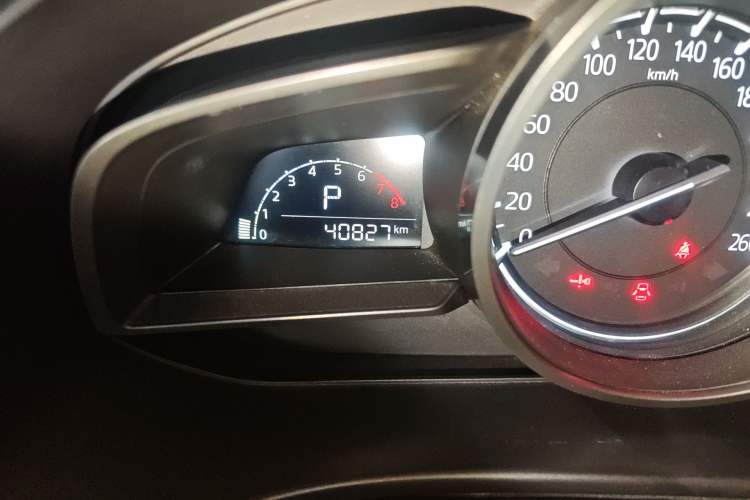 Used Mazda 3 Axela 2017 Sedan 1.5L Automatic Comfort Model Emission Standard China V