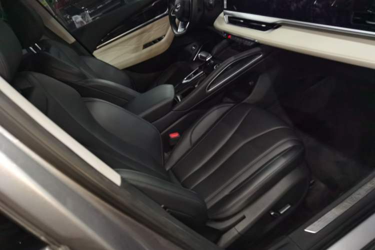 Used Geely Auto Monjaro L 2023 2.0TD High-Power Automatic Two-Wheel Drive Flagship Version
