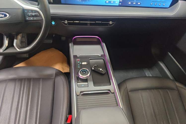 Used Ford Mondeo 2025 2.0T EcoBoost Ultimate Edition