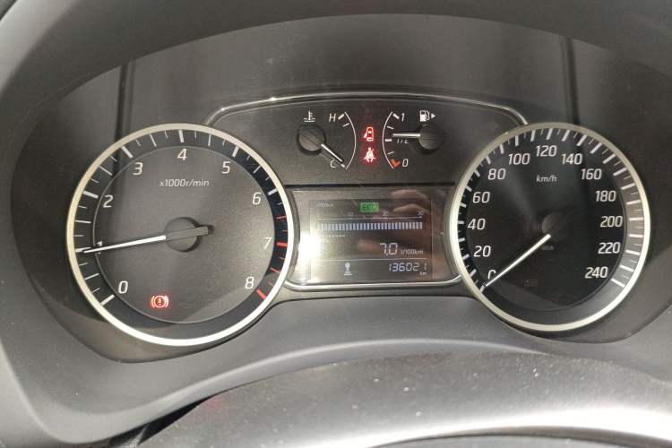 Used Nissan Sylphy 2016 1.6 XL Manual Luxury Edition Instrument Cluster