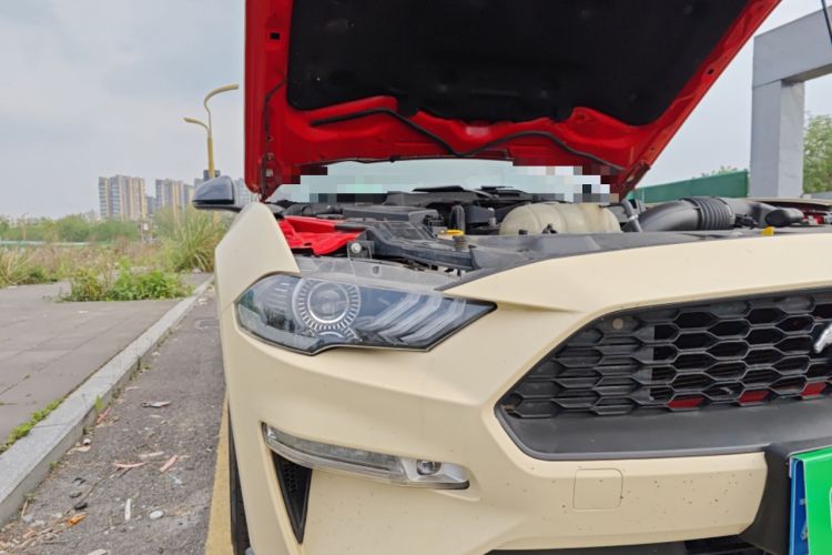 Used Ford Mustang 2019 2.3L EcoBoost Right Front Headlight