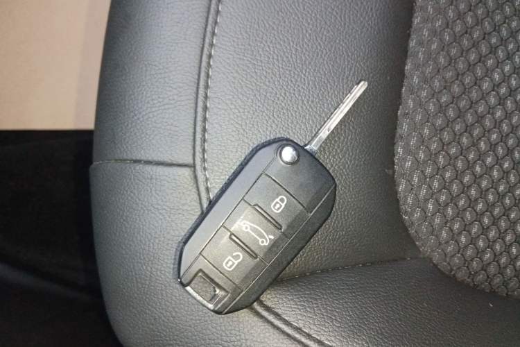 Used Citroen C4 Sega 2016 1.6L Manual Luxury Model