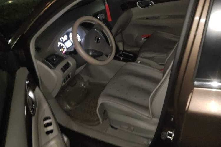 Used Nissan Sylphy 2012 1.6 XL CVT Luxury Edition Left Front Seat