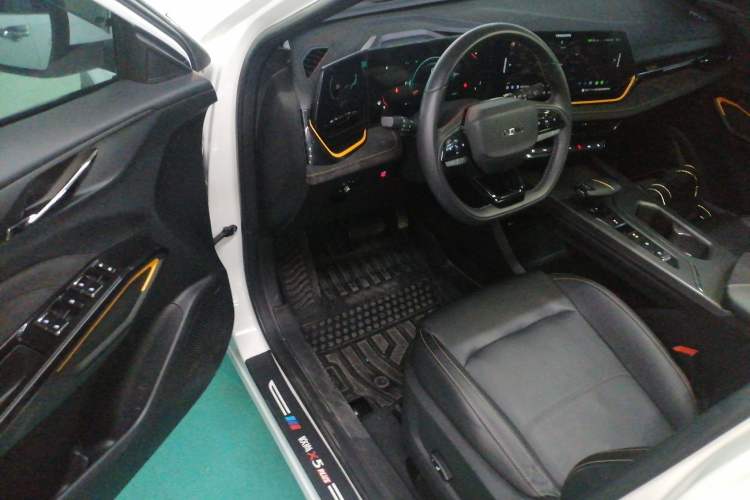 Used CHANGAN OSHAN X5 PLUS 2023 1.5T DCT Excellence Edition