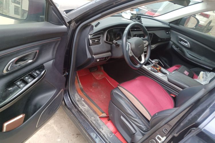 Used CHANGAN OSHAN X7 2020 1.5T Automatic Luxury Version
