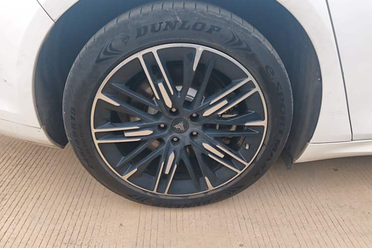 Used NETA S 2023 All-Electric 520 km Range Rear-Drive Version
