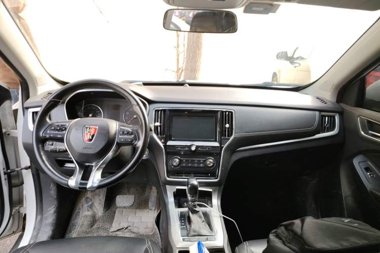 Used Roewe RX5 2018 20T Two-Wheel Drive Automatic Flagship Edition