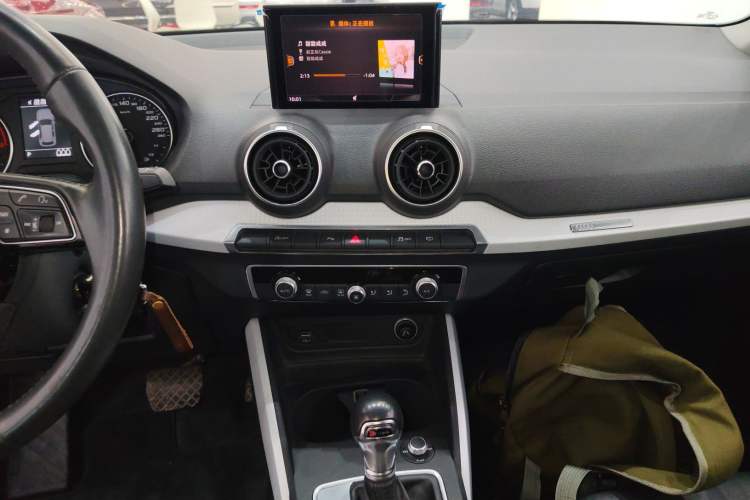 Used Audi Q2L 2018 35 TFSI Fashion Elegant Version China V