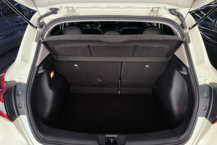 Used Nissan Tiida 2021 1.6L CVT Smart Drive Edition Trunk