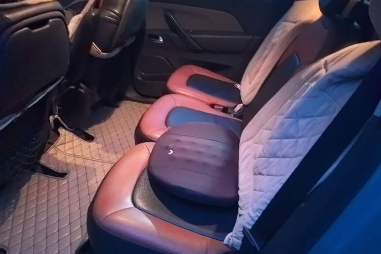 Used Citroen C4 Picasso 2015 Grand 1.6T Fashion Model 7 Seats Left Rear Seat