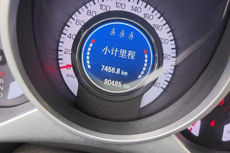 Used Cadillac SRX 2012 3.0L Elite Edition Odometer Close Up