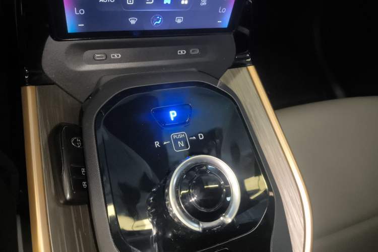 Used Toyota bZ3 2024 517 km Elite PRO
