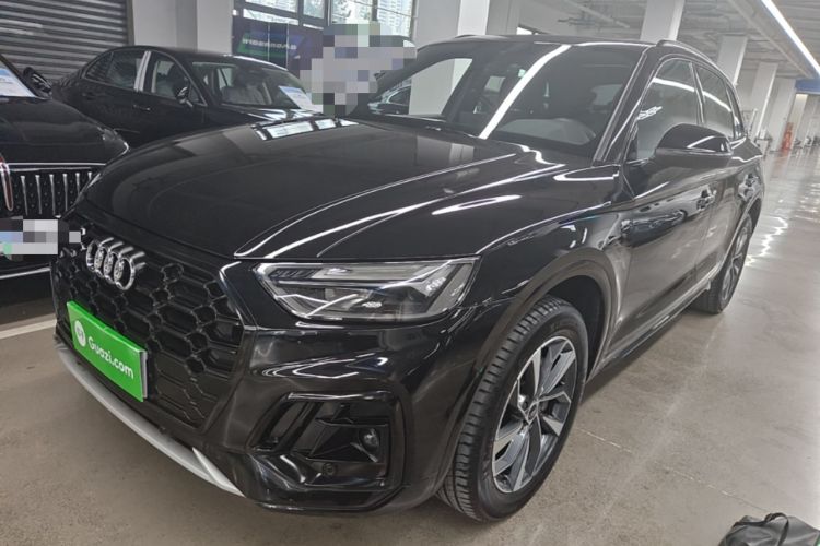 Used Audi Q5L 2023 40T Luxury Dynamic Model Guazi used car, China used car export, Used car for sale, Used cars, Cheapest cars for sale