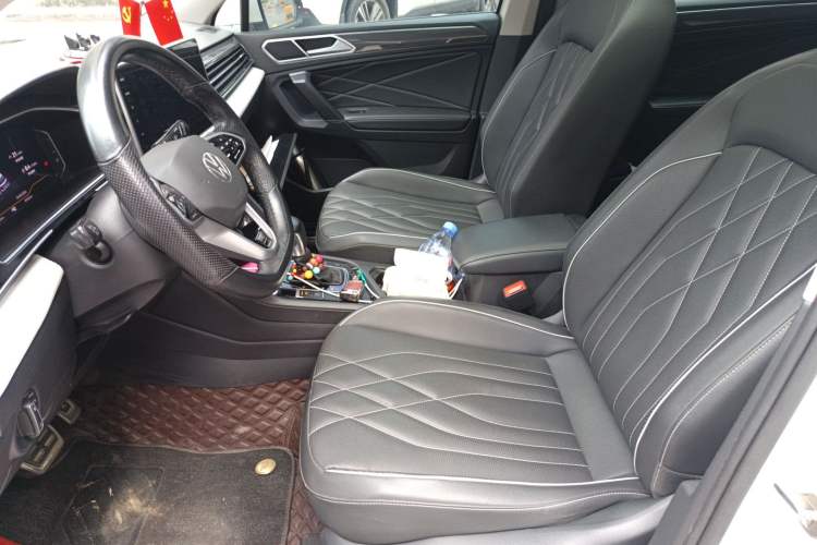 Used Volkswagen Tiguan L 2022 330TSI Automatic Two-Wheel Drive R-Line Enhanced Edition
