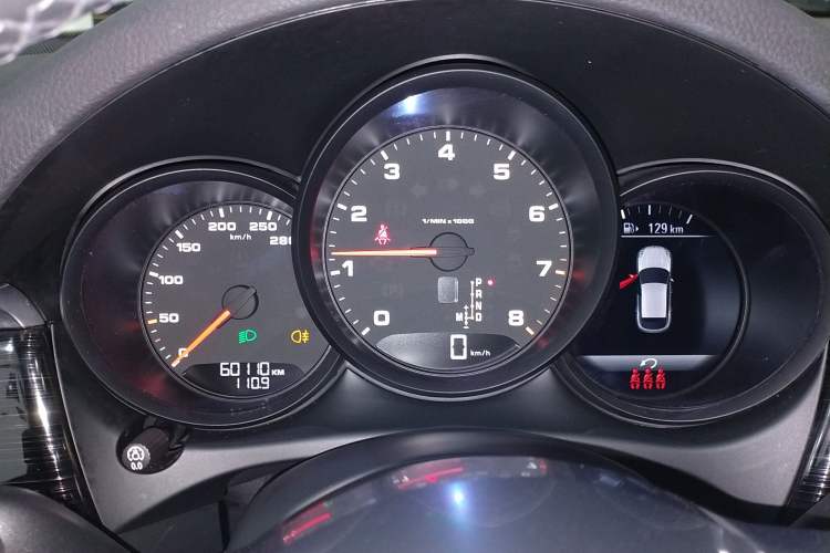 Used Porsche Macan 2021 Macan 2.0T
