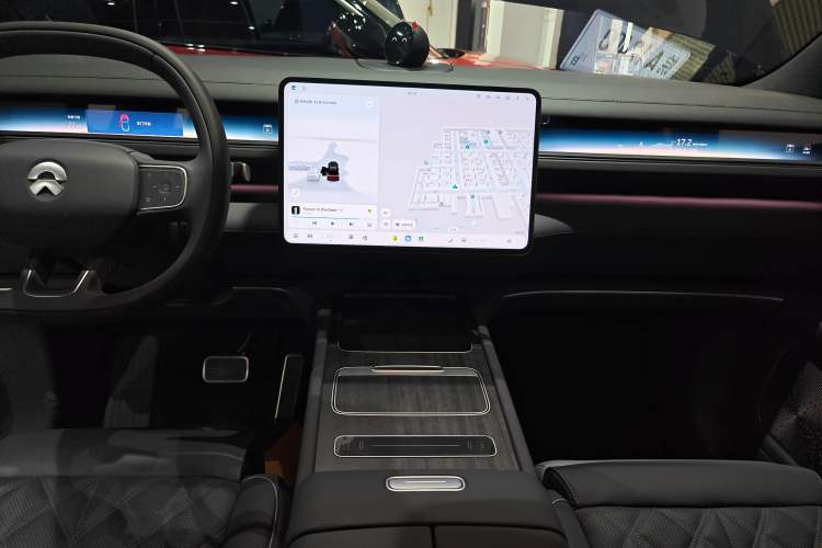 Used Nio ES8 2026 Model 6-seat Executive Luxury Edition Audio And AC Panel