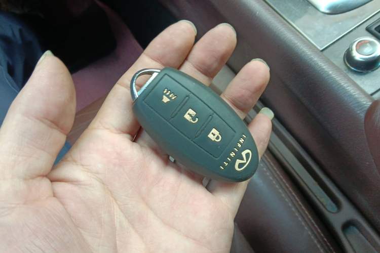 Used Infiniti QX50 2015 2.5L Enjoyment Edition Vehicle Key