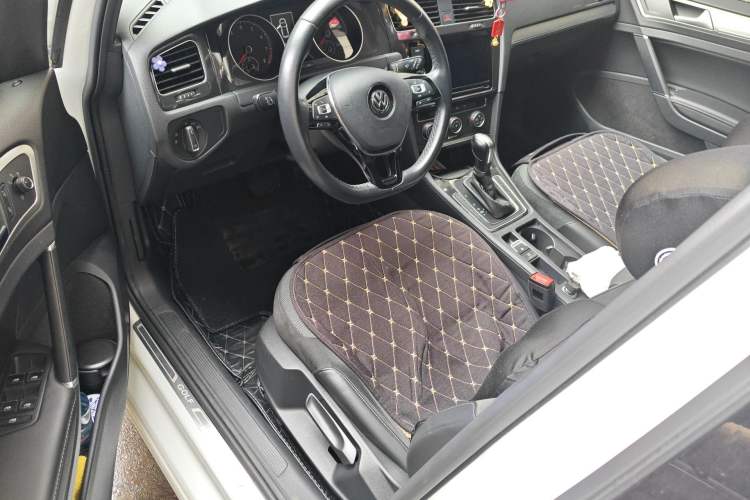 Used Volkswagen Golf 2019 1.6L Automatic Comfort Model China V Standard Driver Seat