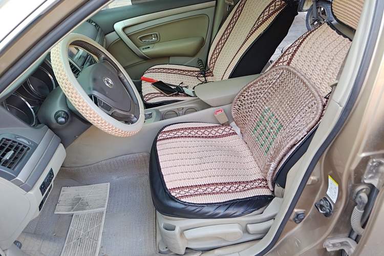 Used Dongfeng Aeolus A60 2012 1.6L Automatic Prestige Model Left Front Seat