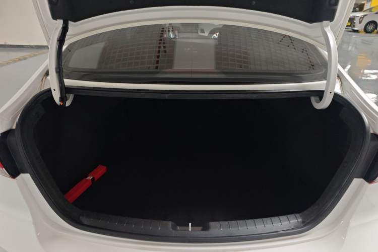 Used Hyundai Elantra (6th Generation / Lingdong) 2018 1.4T Dual-Clutch Xuan Dong · Dynamic Edition
