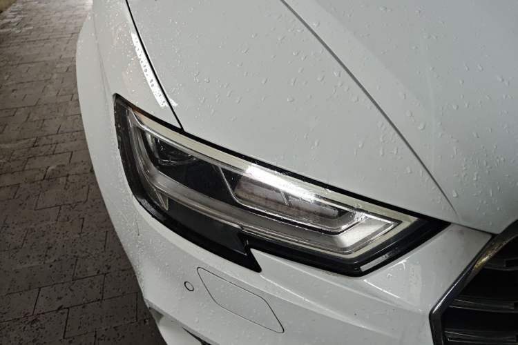 Used Audi A3 2020 Limousine 35 TFSI Sporty Version China VI Right Front Headlight