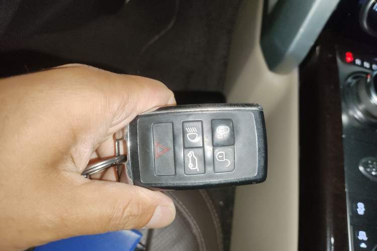 Used Land Rover Range Rover 2020 3.0 L6 Long-Wheelbase Legacy
