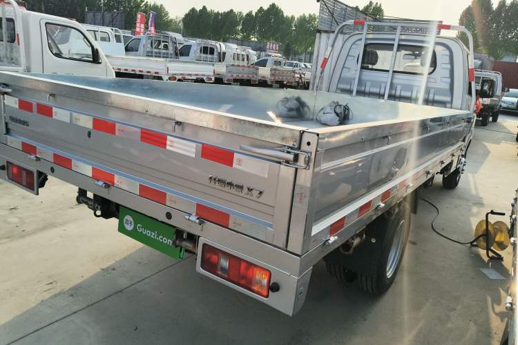 Used Karry Xiaoxiang X7 2024 AVIC Battery (3815 Cargo Box) Side-Panel Truck – Deluxe Model