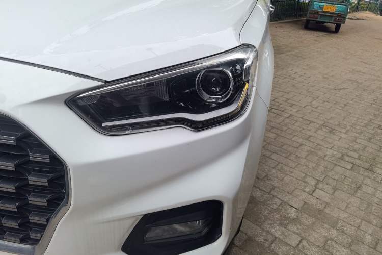 Used Hyundai ix35 2019 1.4T DCT Two-Wheel Drive Smart & Enjoyment Version China V Standard
