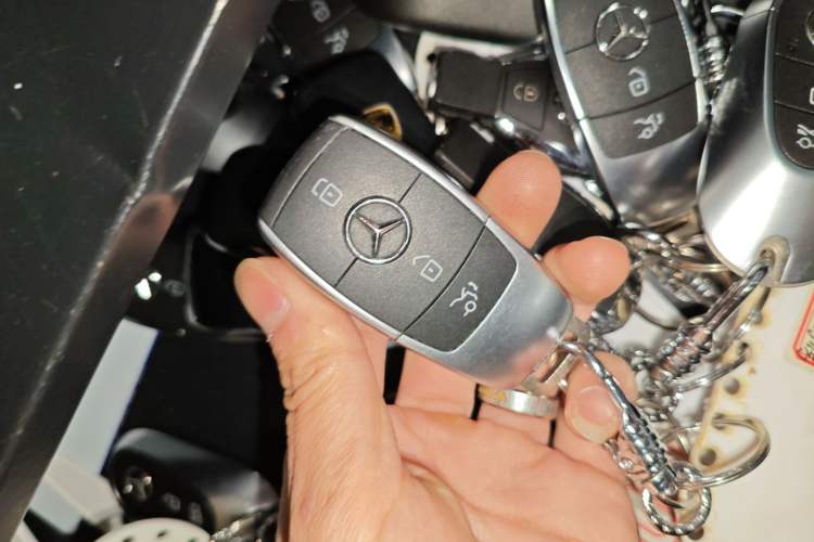 Used Mercedes-Benz GLB 2024 Refresh GLB 220 Fashion Edition