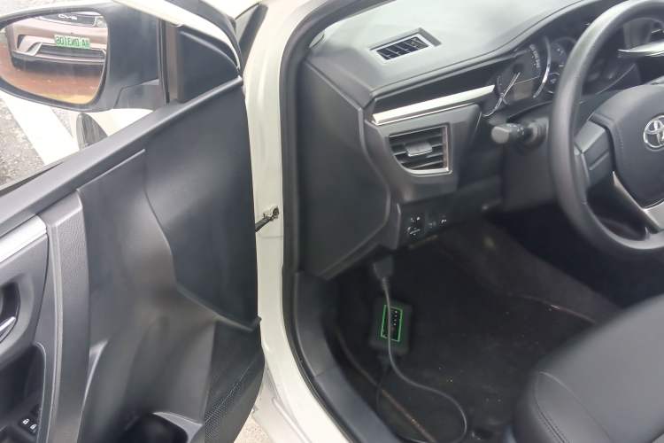 Used Toyota Levin 2016 1.6G CVT Elite Edition Driver Seat