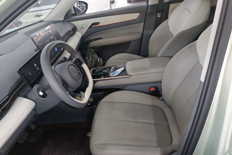 Used Bestune Yueyi 03 2025 445km Joyful Edition