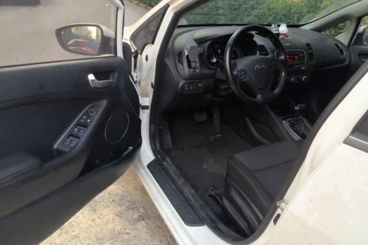 Used Kia K3 2016 1.6L Automatic GLS Driver Seat