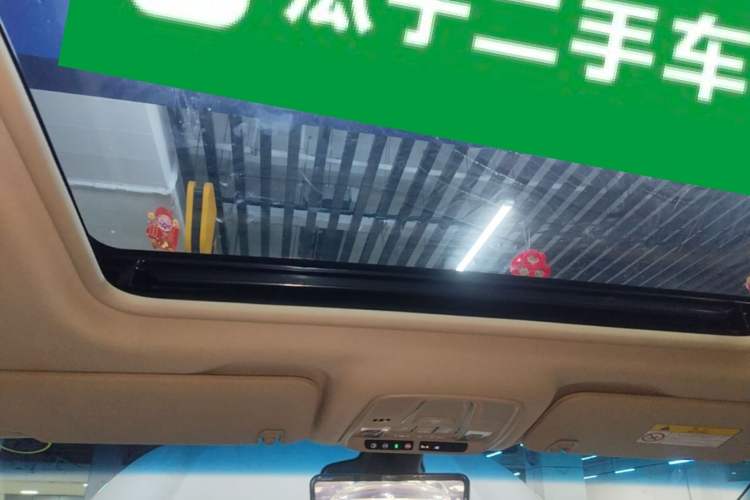 Used Buick GL8 2022 ES Landtrek 653T Luxury Edition