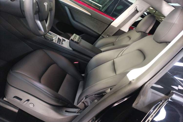 Used Tesla Model Y 2022 Rear-Wheel-Drive Version