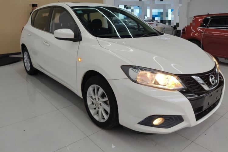 Used Nissan Tiida 2016 1.6L CVT Cool Dynamic Edition Exterior 1