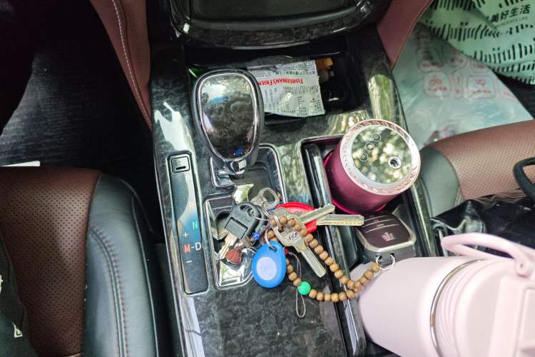 Used Toyota Crown 2018 2.0T Sport Edition Gear Lever