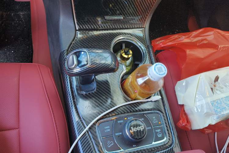 Used Jeep Grand Cherokee 2012 3.6L Flagship Navigation Edition