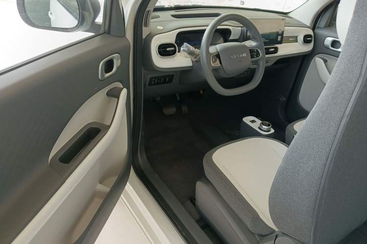 Used Geely Galaxy Panda 2025 210 km – Yuanqi Bear Driver Seat