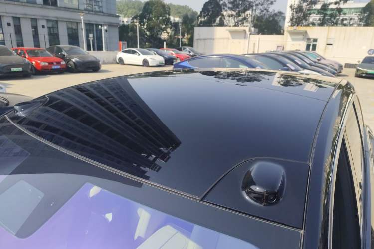 Used ONVO Luxeed L90 2025 Model—Ultra Six-Seater Version