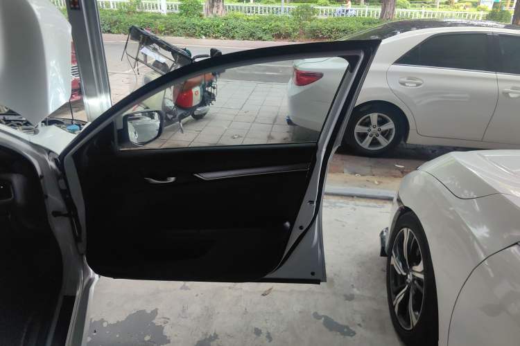 Used Honda Civic 2016 220TURBO CVT Prestige Edition