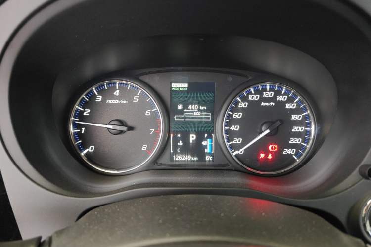 Used Mitsubishi Outlander 2013 2.4L 4x4 Luxury Navigation Edition 5 Seats