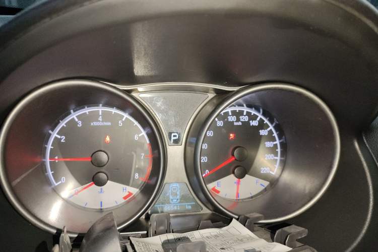 Used Geely Auto GX7 2014 2.0L Automatic Prestige Edition