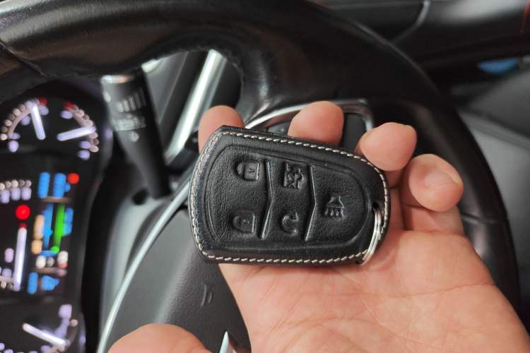 Used Cadillac XT5 2018 28E Four-Wheel Drive Tech Version