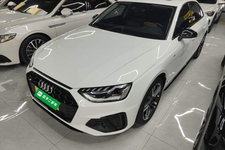 Used Audi A4L 2022 40 TFSI Luxury Dynamic Model Guazi used car, China used car export, Used car for sale, Used cars, Cheapest cars for sale