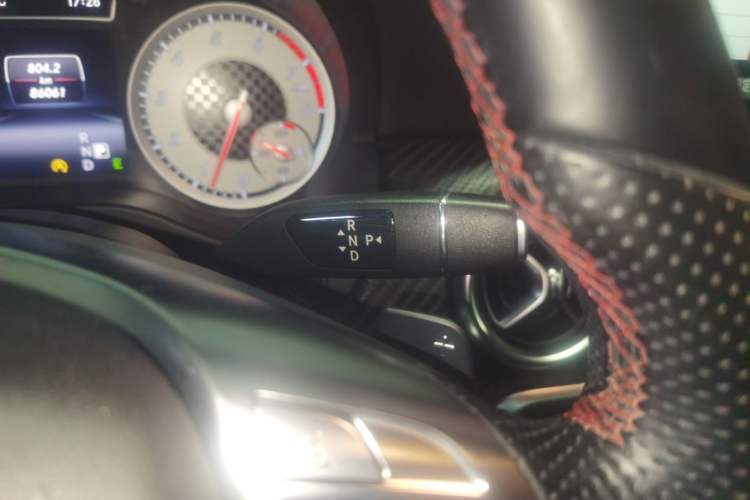 Used Mercedes-Benz A-Class 2015 A 200 Sport Edition Gear Lever