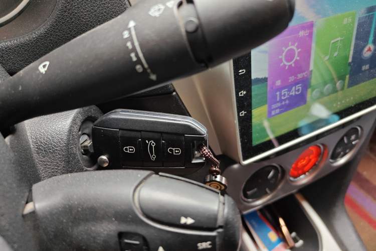 Used Peugeot 301 2014 1.6L Manual Luxury Edition