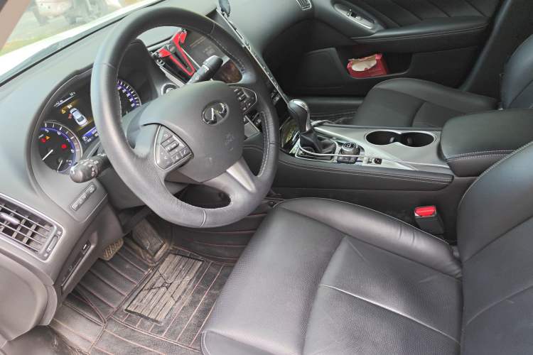 Used Infiniti Q50L 2016 2.0T Ambition Edition
