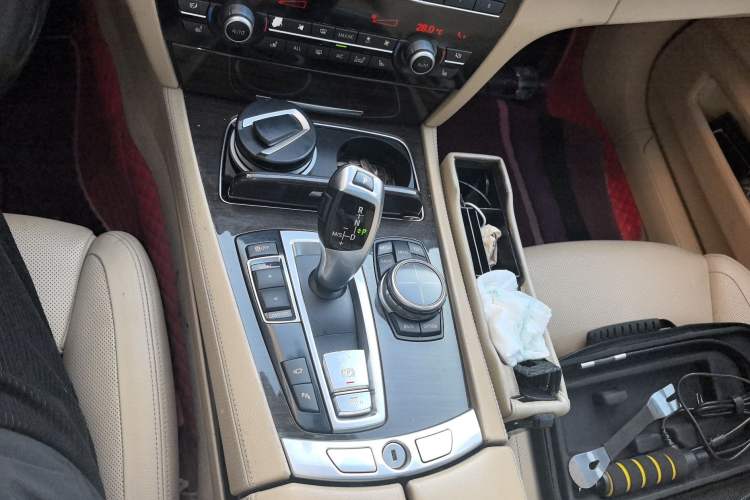 Used BMW 7 Series 2013 730Li Luxury Model
